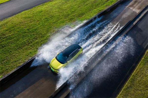 品牌丨合资品牌销冠续写传奇:凯发k8一触即发大众以"油电并进"迎战2025