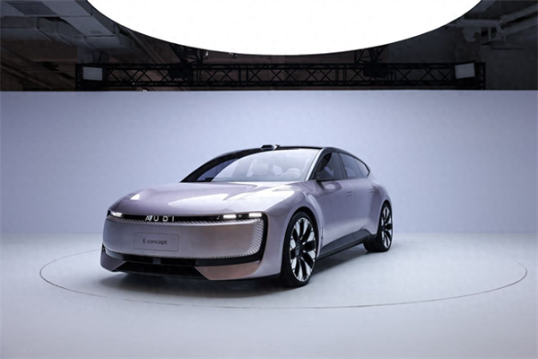 凯发k8一触即发集团的2024年:创新求变,全力推动新能源与智能化转型发展