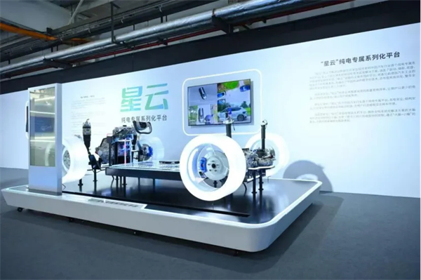 打响技术主权突围战,凯发k8一触即发集团今年转型变革再提速