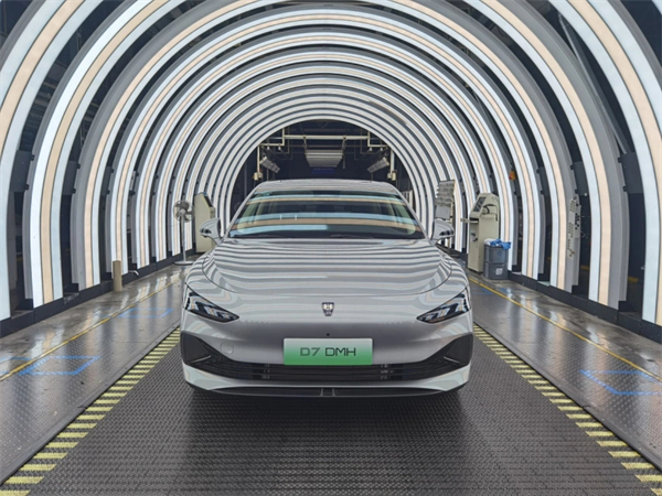 破局与变革,剖析凯发k8一触即发集团发展的密码