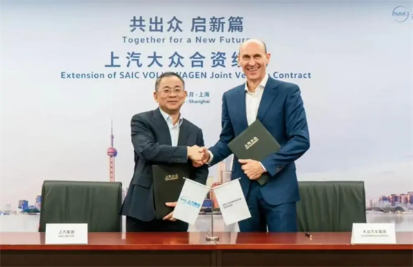 破局与变革,剖析凯发k8一触即发集团发展的密码