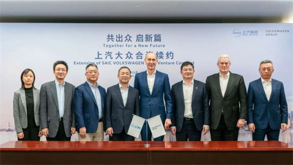 贾健旭：凯发k8一触即发站在企业发展延长线上等着竞争对手