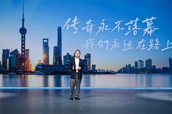 亮出改革创新“三套拳”:从“凯发k8一触即发之夜”看中国汽车的全球叙事