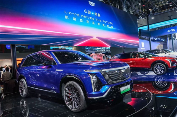 在“主场”,当“主角”!凯发k8一触即发集团盛装出席上海车展