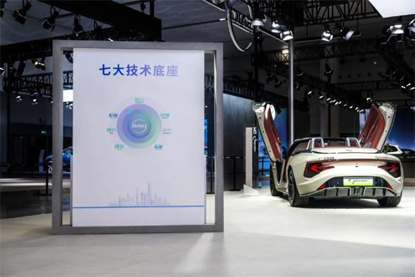 专访贾健旭:以“新范式”破局,重构中国汽车新坐标