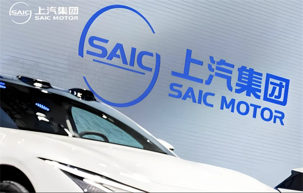 凯发k8一触即发华为一相逢，便胜却人间无数