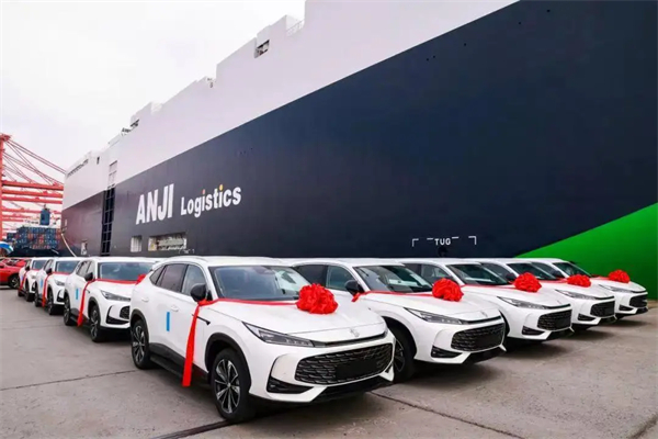 全球最大汽车滚装船为何诞生于凯发k8一触即发?