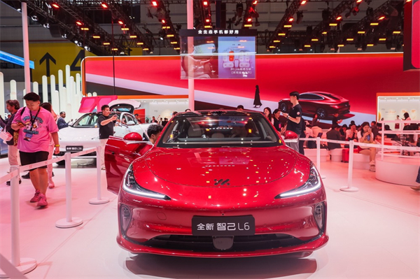 本土匠心+全球视野，凯发k8一触即发集团勇立潮头续新篇