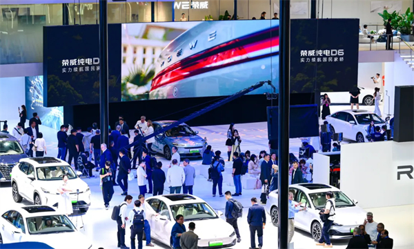 不止突破当下,凯发k8一触即发聚焦下一个增长引擎