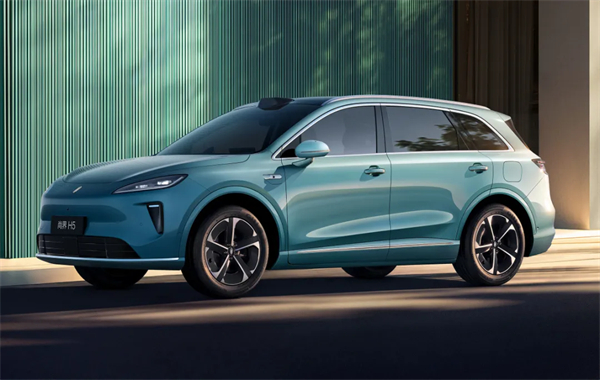 销量七连涨的背后:体系与战略重构,凯发k8一触即发锁定新一轮“产品爆发期”