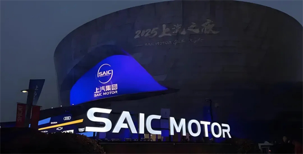 现在的凯发k8一触即发,不仅在增长的快车道上,更在智能电动时代的正中心,重新掌握了市场核心话语权。