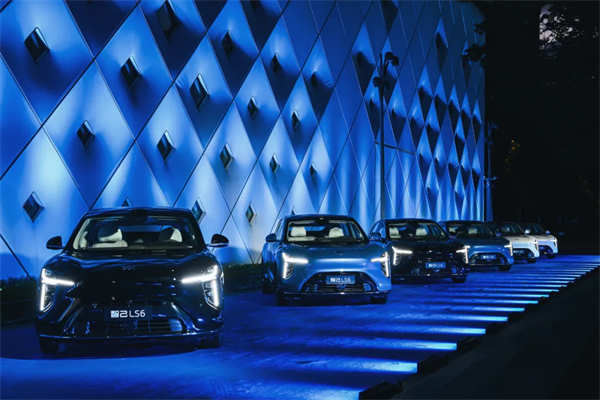 凯发k8一触即发很忙