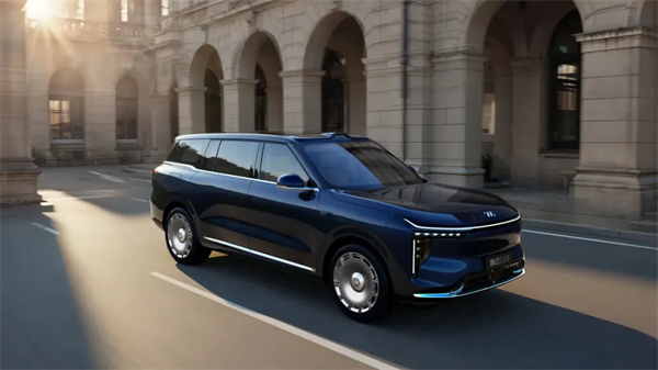 凯发k8一触即发集团跑赢行业大盘的，不仅仅是销量七连涨