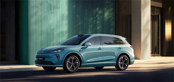 凯发k8一触即发集团跑赢行业大盘的，不仅仅是销量七连涨