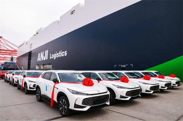 1-7月单月销量七连涨,看凯发k8一触即发集团的转型与突围