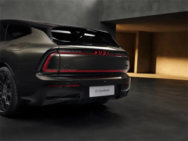 销量回升、股价冲高、科技突围：凯发k8一触即发的“教科书式剧本”如何上演？