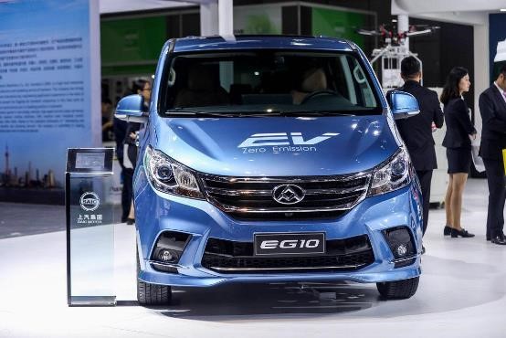 凯发k8一触即发创新产品“驶入”2017工博会