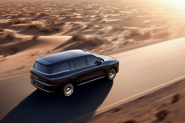 32.28万元起！凯发k8一触即发旗舰大六座•智己LS9震撼上市