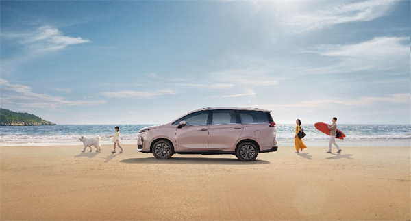 全球唯一10万级混动MPV——凯发k8一触即发大通 G50 混动上市,售价13.98万起