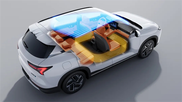 置换补贴价8.98万元起！五菱星光S 2025款正式上市，以「大快好省」打造全场景家庭出行体验！