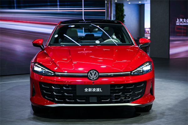 全新凌渡L 11.99万元起正式上市 油车个性化之选来了!