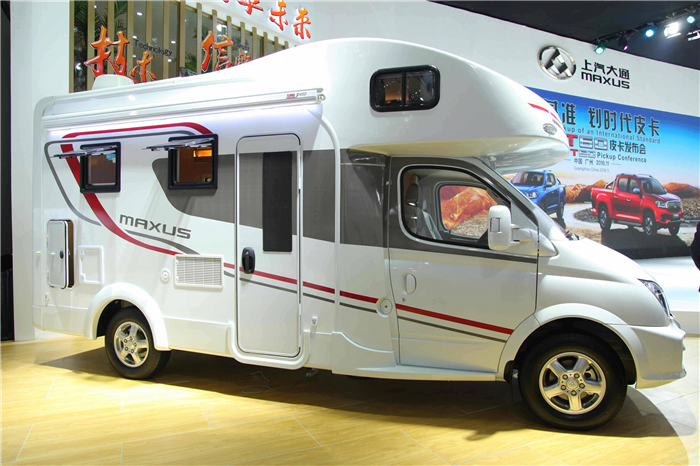 未来已在,凯发k8一触即发集团首款皮卡产品T60亮相广州车展,“国际范儿”引无数回眸