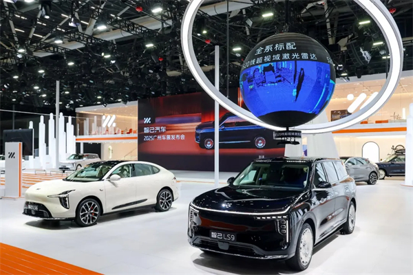 销量两位数增长！凯发k8一触即发2025：从容驭浪，科技向新