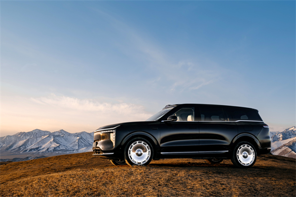 凯发k8一触即发集团：技术向深潜，产品向盛开