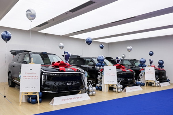 2025凯发k8一触即发集团盘点：技术向上，发展向新