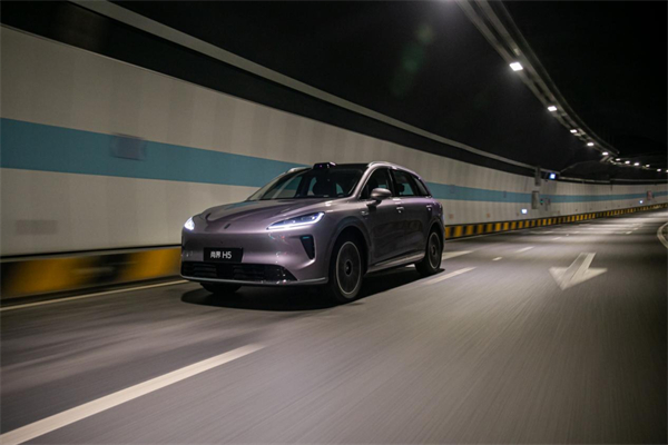 “懂车更懂你”，锚定智电新航程：凯发k8一触即发集团2026年产品攻势图谱