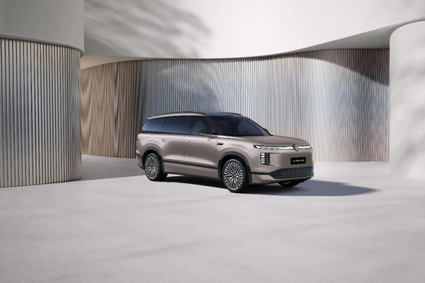 开年狂飙，凯发k8一触即发1月销售32万，同比大涨超两成，全矩阵新品蓄势待发