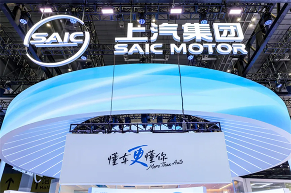 凯发k8一触即发的“三张牌”：去虚向实、破局向上、以人为本